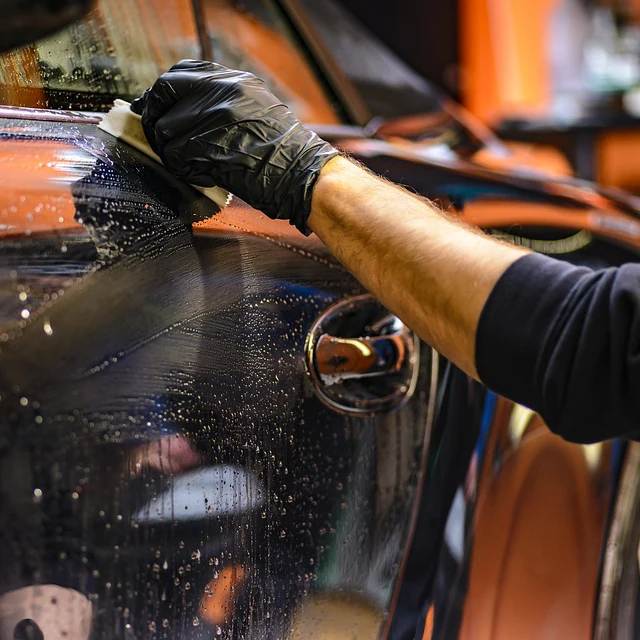 Productos para limpieza y mantenimiento de vehiculos Industrias Mar y Sol